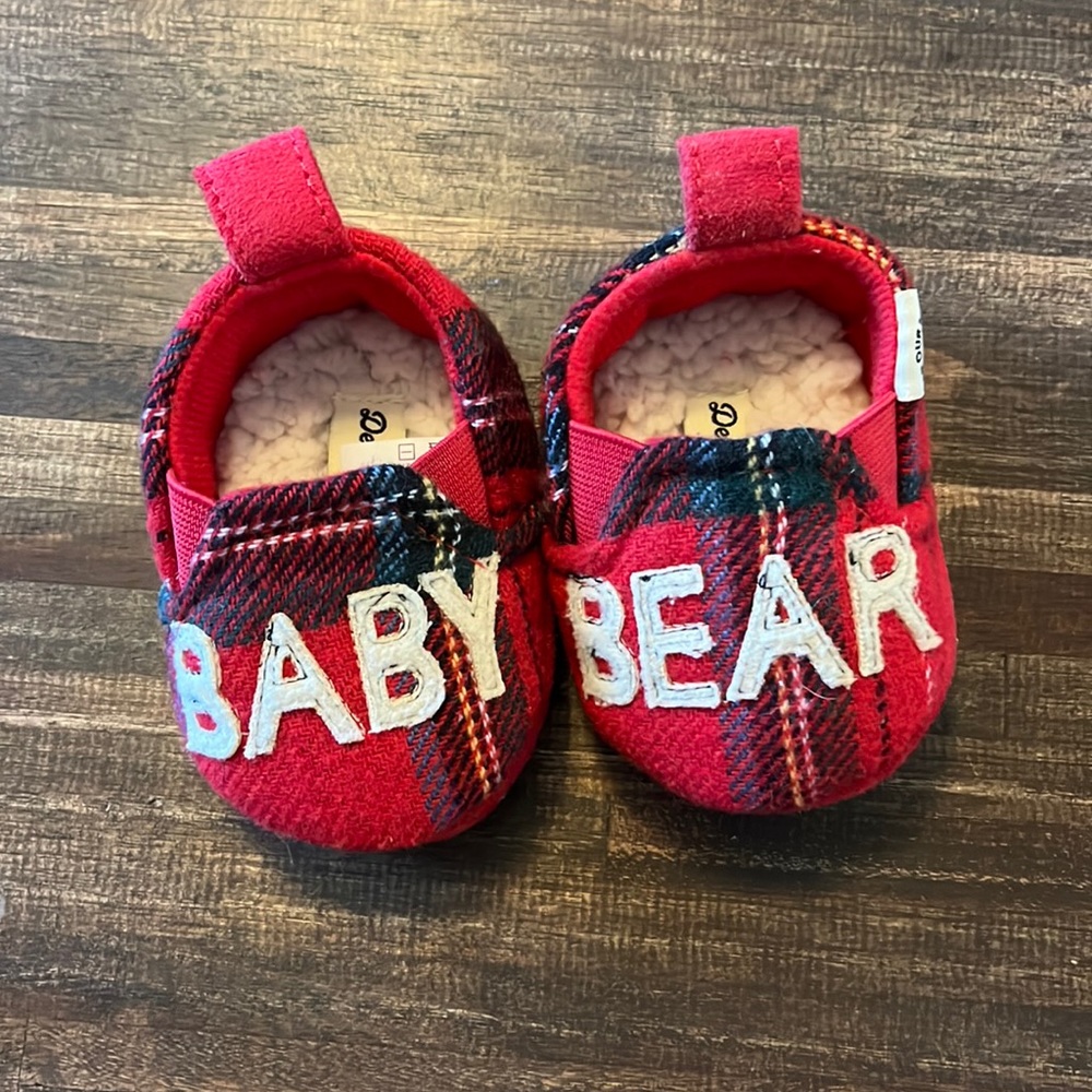 Infant slippers